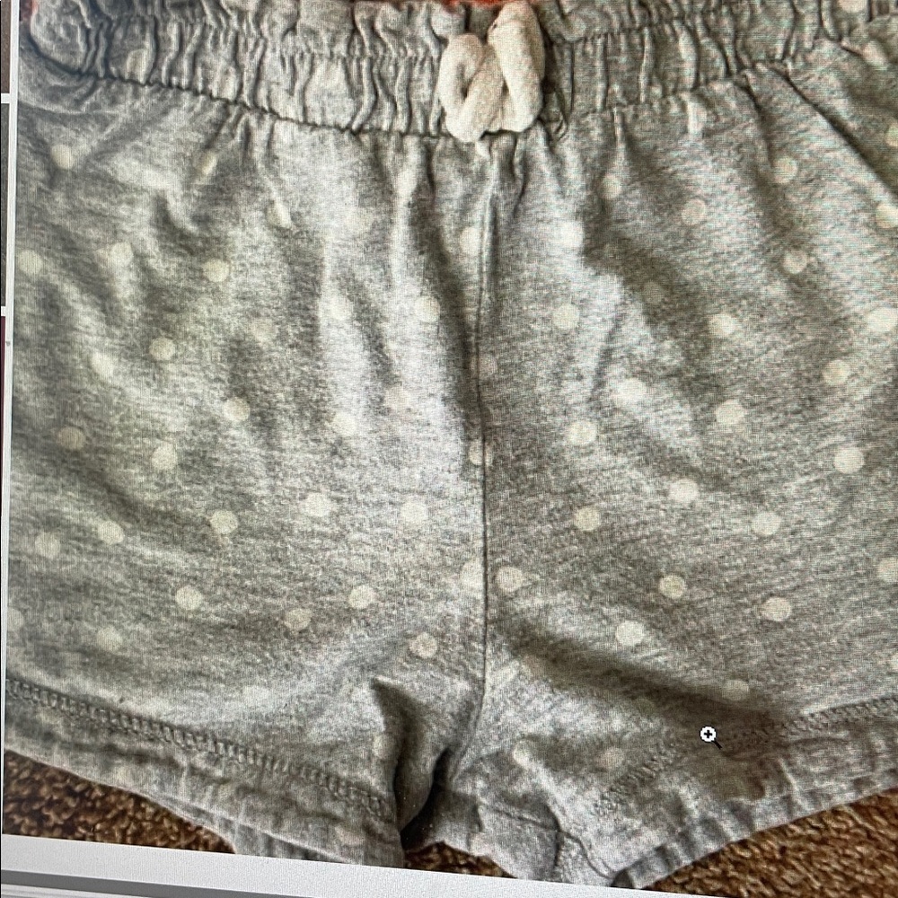 Circo grey and white polka dot shorts 4T